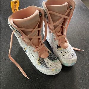 Bacethem Intuition Liners - Themskates size NSXS 7-7.5